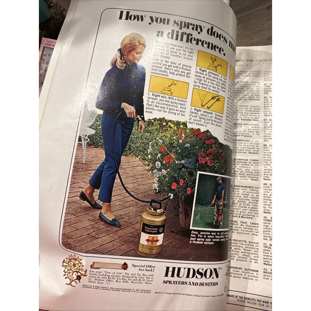 Vintage House Beautiful Gardening & Outdoor Living Magazine 1972 decorating ads - Picture 4 of 8